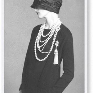 Meet your Posher, Dorcas